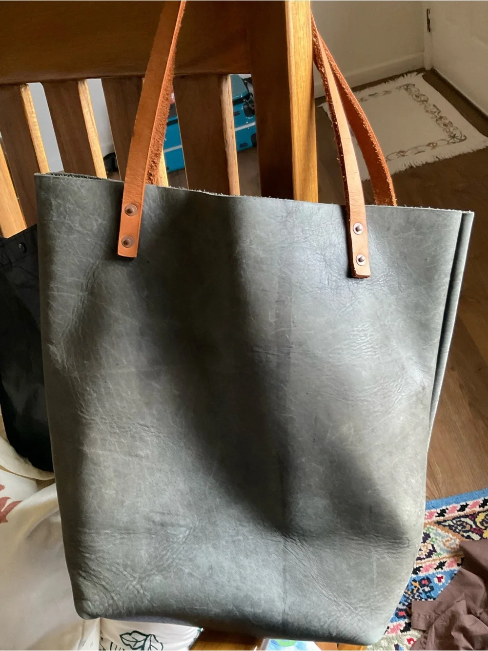 Minimal Leather Tote with Tan Handles - Dark Olive